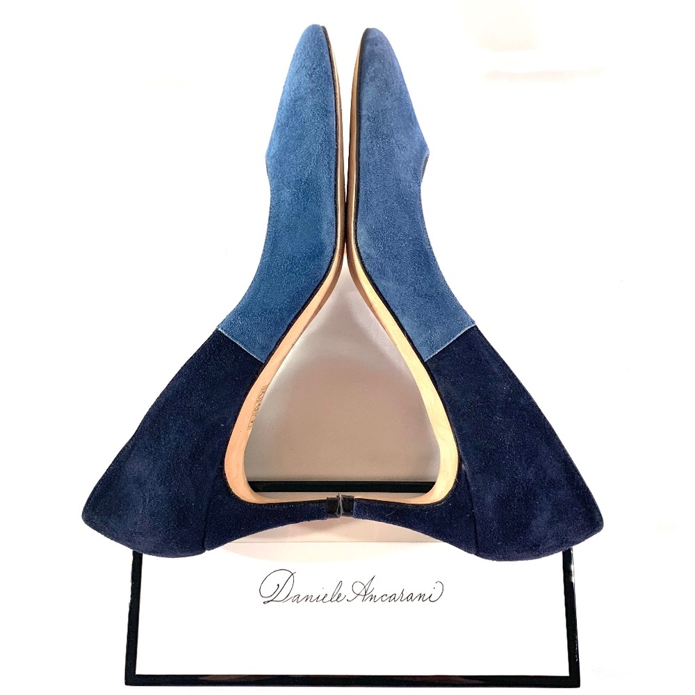 Danielle Ancarani Two-Tone Blue Navy Suede Pumps size 40 / 10 heel 60mm 2.5 inch